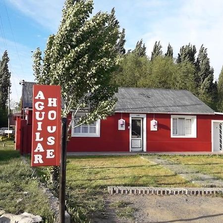 Aguilar House Hostel B&B Ел Калафате Екстериор снимка